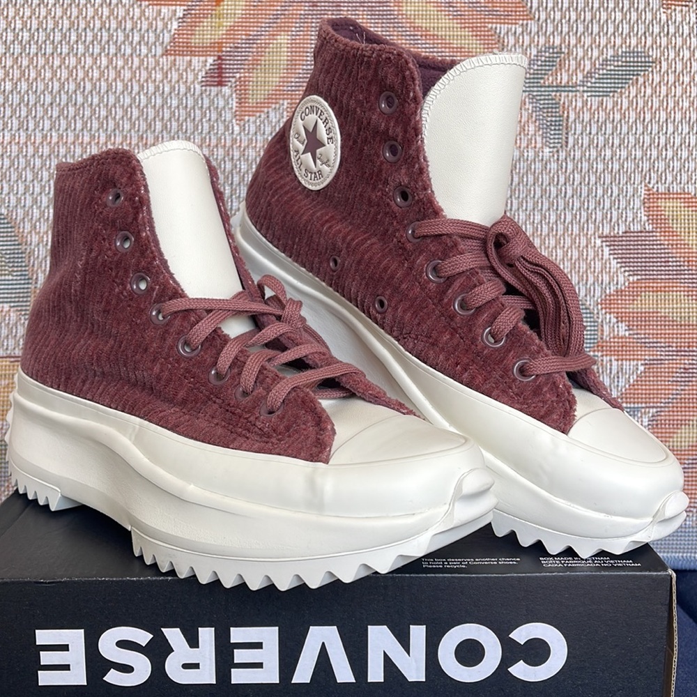 Converse WMNS A03252C
RUN STAR HIKE HI
DARK WINE/SADDLE/EGRET
Platforms - Picture 5 of 16